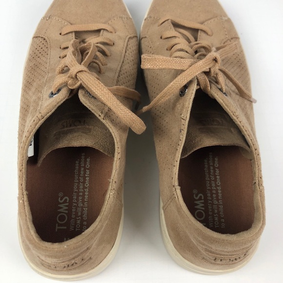 TOMS Lenox Men's Tan Suede Lace Up Sneakers NWOB - Picture 4 of 8